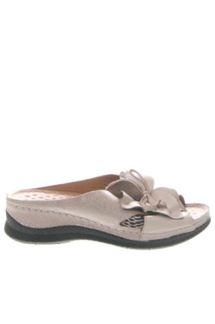 Papuci Unbranded, Mărime 40, Culoare Multicolor, Preț 194,22 Lei, #137673019