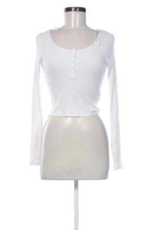 Bluzka damska Cropp, Rozmiar S, Kolor Biały, Cena 29,84 zł, #137658167