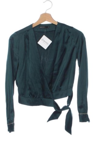 Bluză de femei Mohito, Mărime XXS, Culoare Verde, Preț 31,49 Lei, #137665392