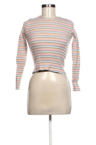 Damen Shirt Stradivarius, Größe S, Farbe Mehrfarbig, Preis € 5,00, #137669533