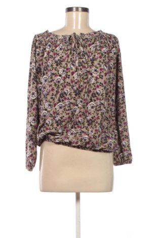 Bluză de femei Unbranded, Mărime M, Culoare Multicolor, Preț 31,49 Lei, #137667128