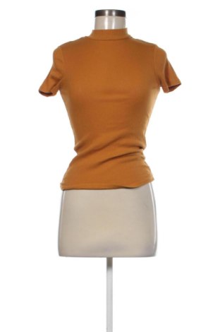 Női blúz Unbranded, Méret S, Szín Narancssárga
, Ár 1 773 Ft, #137679001