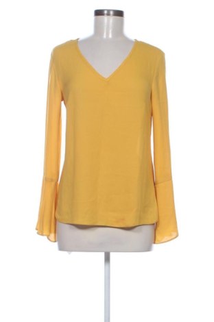 Bluză de femei ETIC, Mărime S, Culoare Galben, Preț 30,00 Lei, #137712808