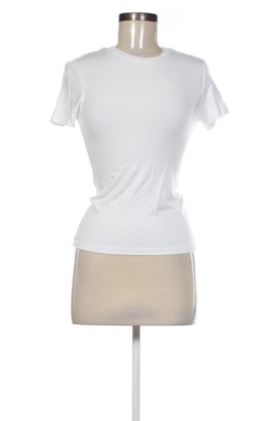 Γυναικείο t-shirt Amisu, Μέγεθος S, Χρώμα Λευκό, Τιμή 8,00 €, #137654506