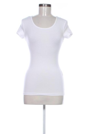 Γυναικείο t-shirt ONLY, Μέγεθος XS, Χρώμα Λευκό, Τιμή 12,00 €, #137667638