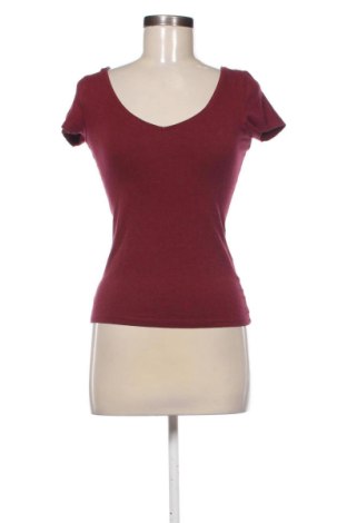 Dámské tričko H&M, Velikost XS, Barva Červená, Cena  218,00 Kč, #137697906