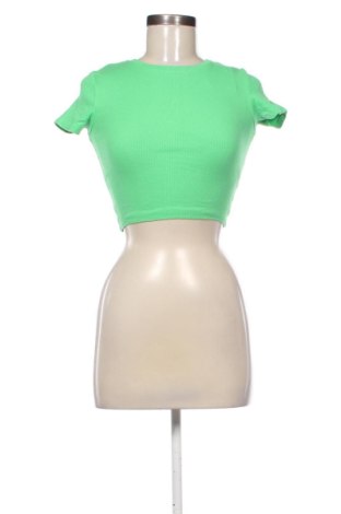 Tricou de femei FSBN Sister, Mărime XXS, Culoare Verde, Preț 31,49 Lei, #137667863