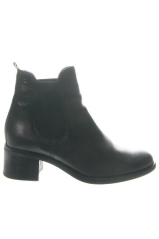 Dámské poltopánky Tamaris, Veľkosť 38, Farba Čierna, Cena  42,42 €, #137671678