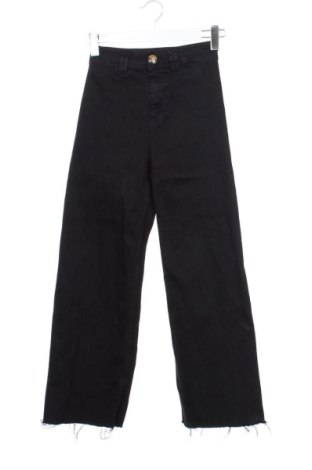 Dámské džíny  Stradivarius, Velikost XXS, Barva Černá, Cena  314,00 Kč, #137657025