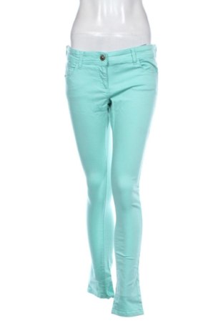 Blugi de femei Clockhouse, Mărime XL, Culoare Verde, Preț 95,00 Lei, #137657876