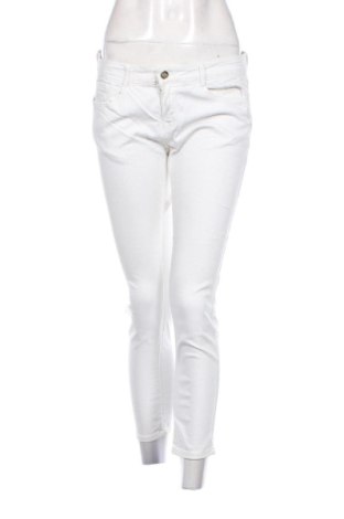 Női farmernadrág Zara, Méret L, Szín Fehér, Ár 5 674 Ft, #137660777