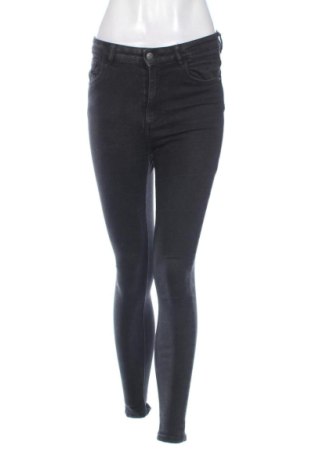Damen Jeans Reserved, Größe S, Farbe Schwarz, Preis 11,00 €, #137662466