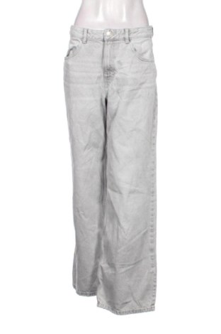 Dámské džíny  Pull&Bear, Velikost M, Barva Šedá, Cena  243,00 Kč, #137664589