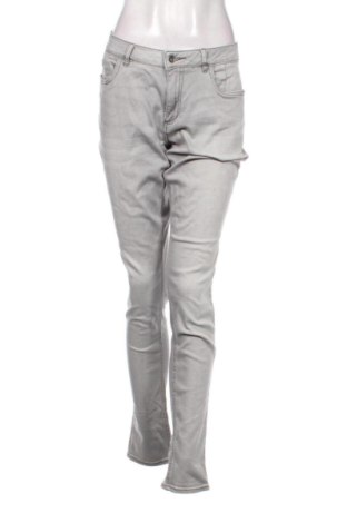 Damen Jeans S.Oliver, Größe XL, Farbe Grau, Preis 15,00 €, #137664653