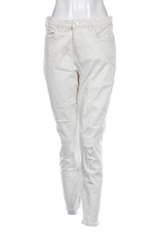 Blugi de femei Scotch & Soda, Mărime M, Culoare Ecru, Preț 157,47 Lei, #137672282