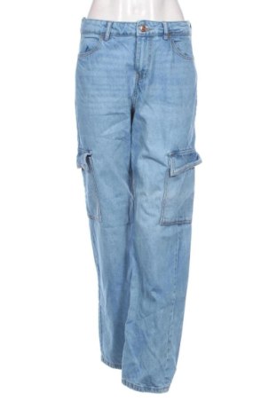 Női farmernadrág Bershka, Méret M, Szín Kék, Ár 6 383 Ft, #137672461