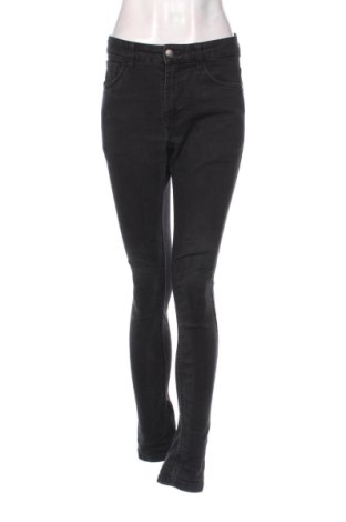 Blugi de femei LC Waikiki, Mărime L, Culoare Negru, Preț 83,99 Lei, #137673380