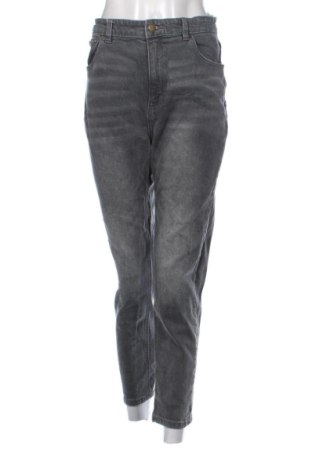 Damskie jeansy Pull&Bear, Rozmiar L, Kolor Szary, Cena 63,50 zł, #137674369