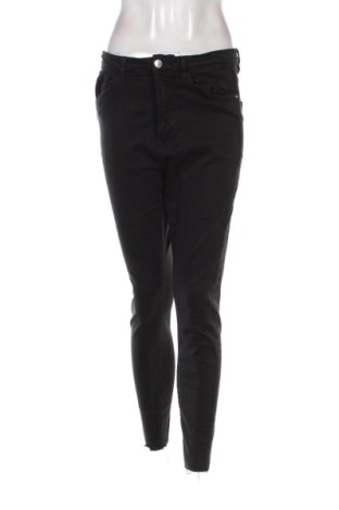 Dámske džínsy  Stradivarius, Veľkosť L, Farba Čierna, Cena  14,88 €, #137687631
