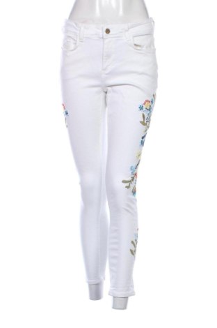 Дамски дънки Zara, Размер M, Цвят Многоцветен, Цена 37,40 €, #137691788
