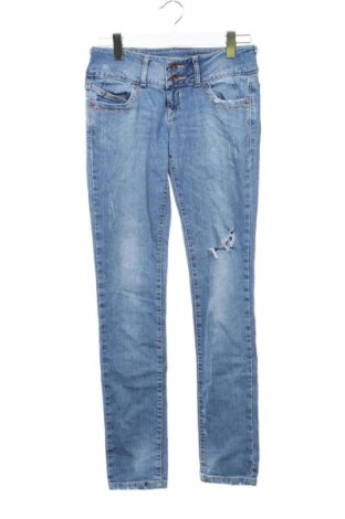 Női farmernadrág Bershka, Méret M, Szín Kék, Ár 3 191 Ft, #137702151