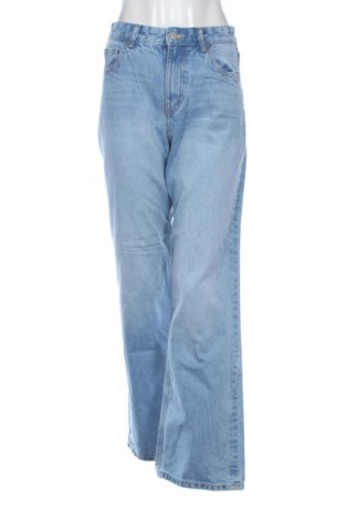 Dámské džíny  Bershka, Velikost S, Barva Modrá, Cena  388,00 Kč, #137703333