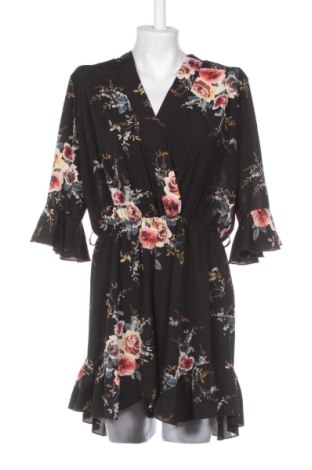 Kurzer Damenoverall Boohoo, Größe L, Farbe Mehrfarbig, Preis € 10,99, #137669425