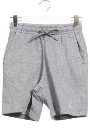Дамски къс панталон Nike, Размер XS, Цвят Сив, Цена 23,00 €, #137645959