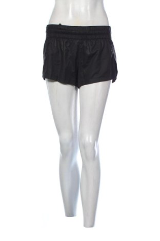 Pantaloni scurți de femei H&M, Mărime S, Culoare Negru, Preț 39,37 Lei, #137670831