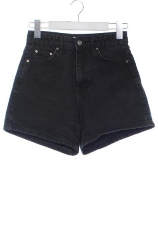 Дамски къс панталон Perfect Jeans By Gina Tricot, Размер XXS, Цвят Черен, Цена 13,00 €, #137672643