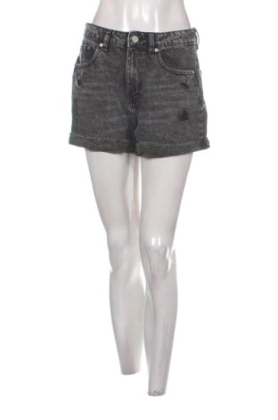 Pantaloni scurți de femei Fb Sister, Mărime M, Culoare Gri, Preț 52,49 Lei, #137676369
