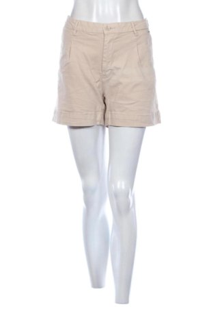 Pantaloni scurți de femei Bench, Mărime XL, Culoare Bej, Preț 120,73 Lei, #137684812