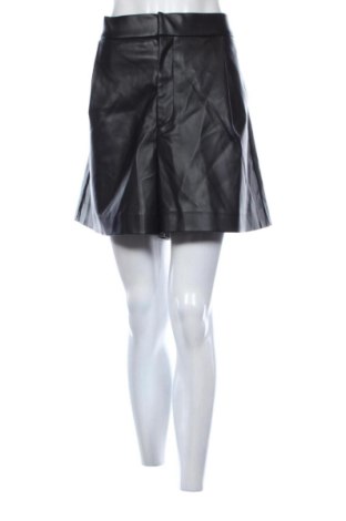 Pantaloni scurți de femei Zara, Mărime XXL, Culoare Negru, Preț 78,74 Lei, #137710712