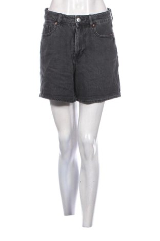Női rövidnadrág H&M, Méret M, Szín Szürke, Ár 3 546 Ft, #137669326