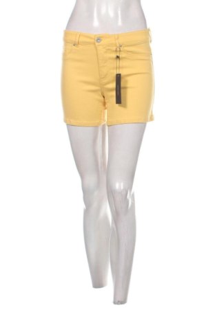 Dámské kraťasy  Vero Moda, Velikost M, Barva Žlutá, Cena  388,00 Kč, #137677537