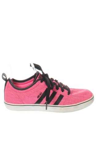 Obuwie damskie Adidas Originals, Rozmiar 38, Kolor Różowy, Cena 241,31 zł, #137706912