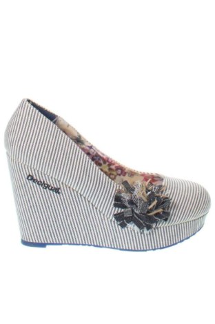 Dámske topánky  Desigual, Veľkosť 39, Farba Viacfarebná, Cena  45,00 €, #137705101
