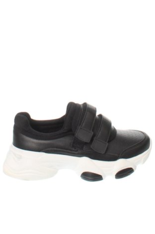 Дамски обувки Envie, Размер 37, Цвят Черен, Цена 122,89 €, #137701905