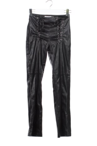 Pantaloni de femei Bershka, Mărime XXS, Culoare Negru, Preț 69,43 Lei, #137632580