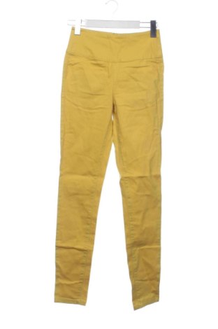 Pantaloni de femei Pieces, Mărime XS, Culoare Galben, Preț 29,76 Lei, #137635365