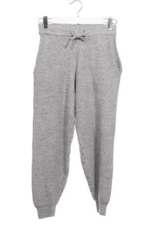 Pantaloni de femei ASOS, Mărime XS, Culoare Gri, Preț 60,00 Lei, #137643138