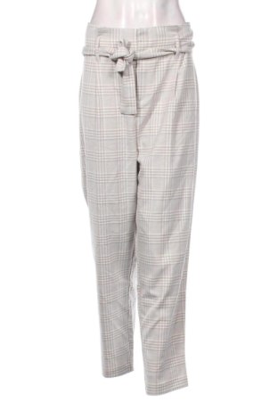 Pantaloni de femei LC Waikiki, Mărime XXL, Culoare Multicolor, Preț 110,23 Lei, #137671368