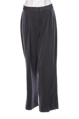 Pantaloni de femei Collusion, Mărime M, Culoare Gri, Preț 52,49 Lei, #137681824