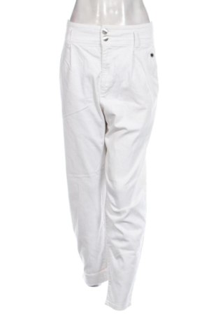 Damenhose Marc Cain, Größe XL, Farbe Weiß, Preis € 74,00, #137682679