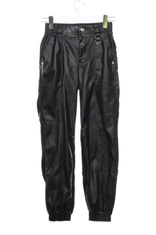 Дамски панталон Bershka, Размер XS, Цвят Черен, Цена 8,00 €, #137691482