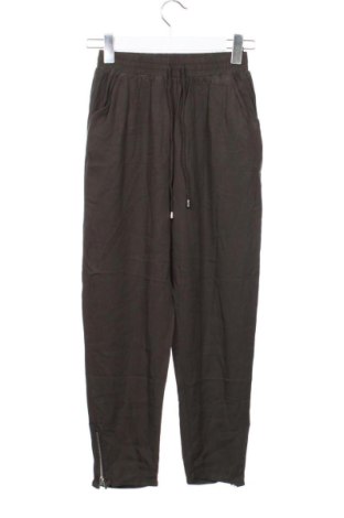 Dámske nohavice ASOS, Veľkosť XS, Farba Zelená, Cena  9,91 €, #137692045