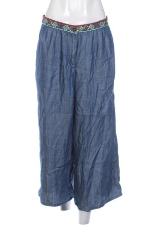 Pantaloni de femei Desigual, Mărime M, Culoare Albastru, Preț 178,47 Lei, #137710033