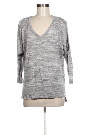 Dámský svetr H&M L.O.G.G., Velikost M, Barva Šedá, Cena  180,00 Kč, #137680087