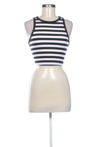 Дамски топ Cropp, Размер S, Цвят Многоцветен, Цена 6,67 €, #137660073