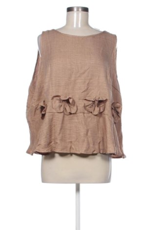 Damentop SHEIN, Größe 4XL, Farbe Beige, Preis € 12,00, #137668848